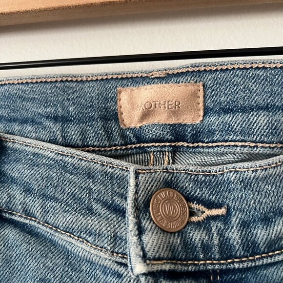 MOTHER The Mid Rise Dazzler Ankle Fray Jeans Riding The Cliffside Women Size 32 - Picture 4 of 11